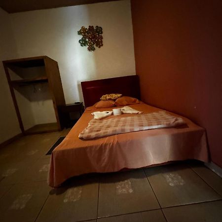 Hostel Bulaba Santa Fe  Eksteriør billede